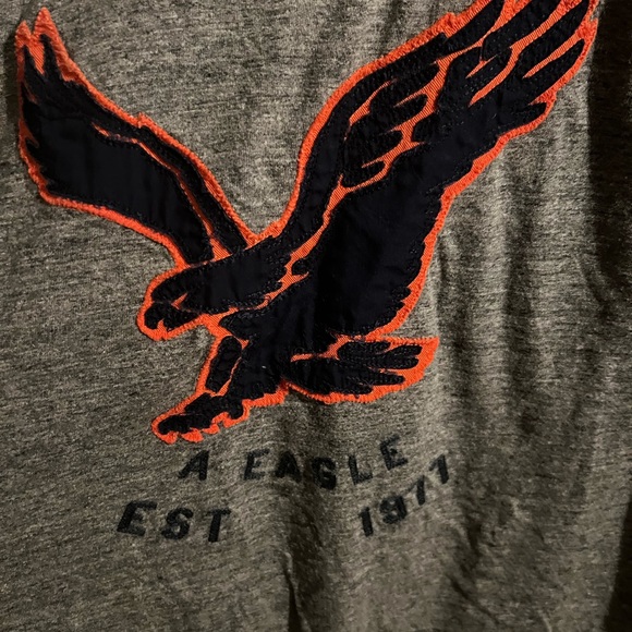 American Eagle T-shirts - Picture 2 of 5